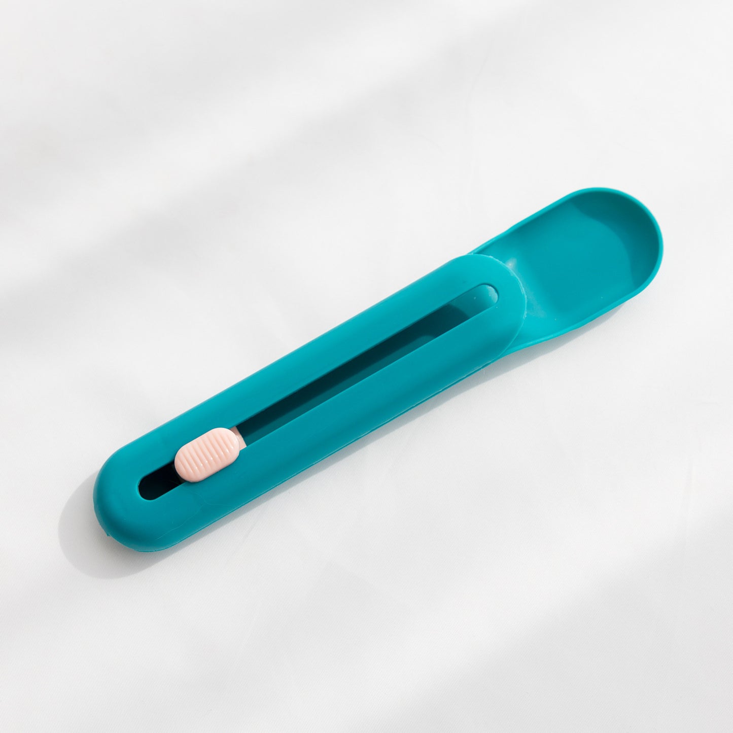 Pet Strip Spoon Feeder