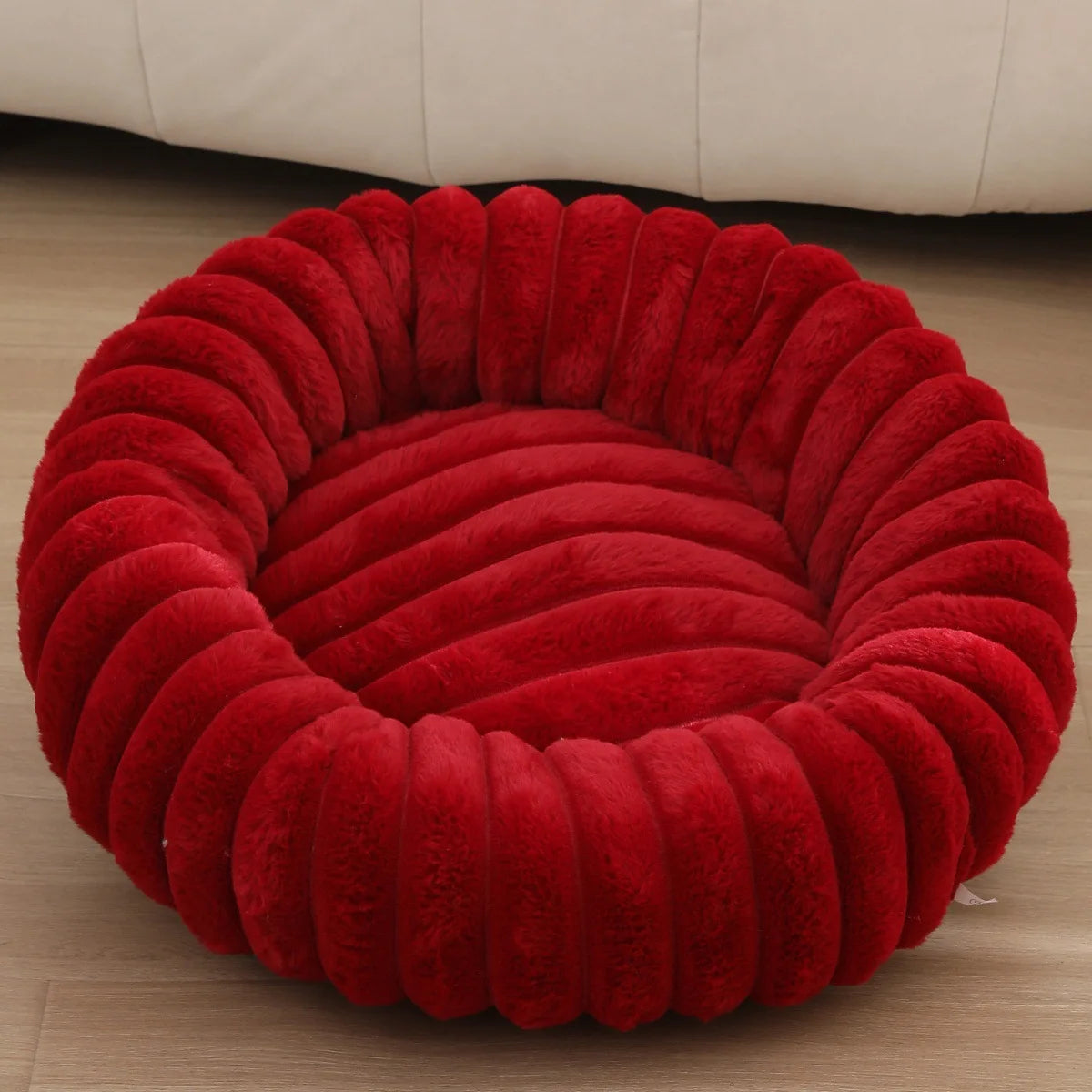 Round Pet Bed - Soft Plush Dog & Cat Bed for Winter