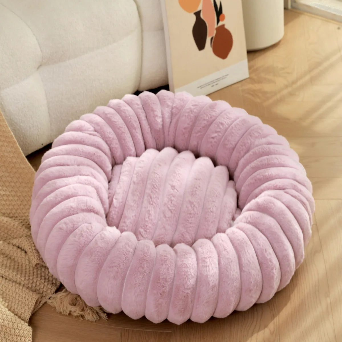 Round Pet Bed - Soft Plush Dog & Cat Bed for Winter