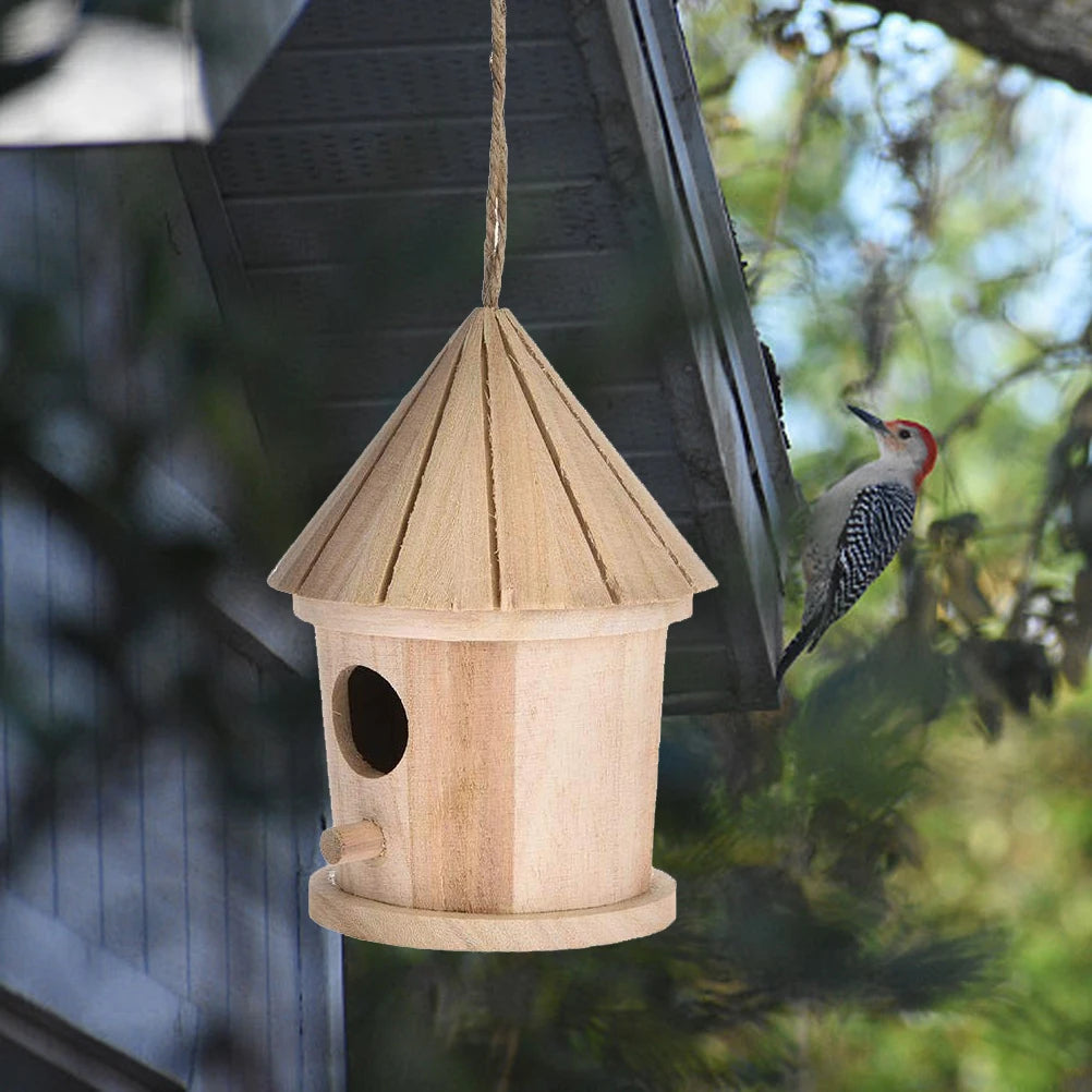 Wooden Hanging Bird Nest Birdhouse Wall-Mounted Outdoor Cage